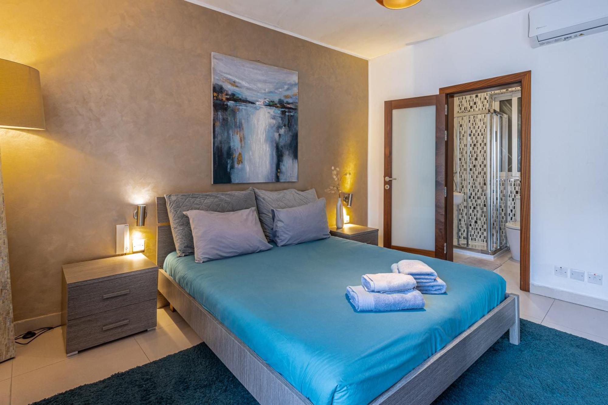 St Julians - Balluta 2 Bedroom Apartment San Giuliano Esterno foto