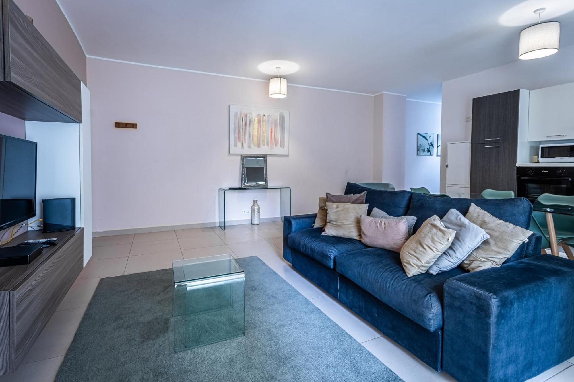 St Julians - Balluta 2 Bedroom Apartment San Giuliano Esterno foto